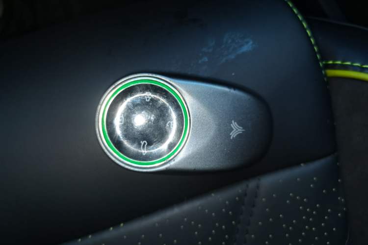 Used NETA GT 2023 560 Interior 1