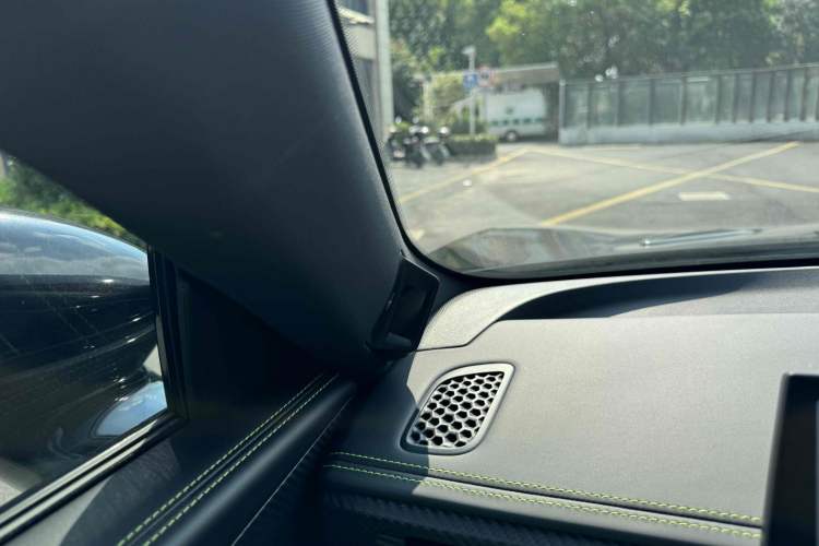 Used NETA GT 2023 560 Interior 12