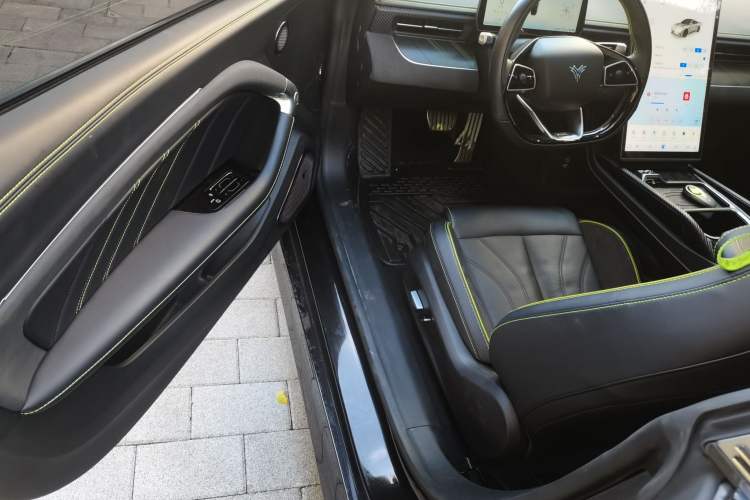 Used NETA GT 2023 560 Interior 3
