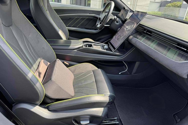 Used NETA GT 2023 560 Interior 8