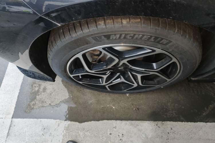 Used NETA GT 2023 560 Left Front Wheel Hub