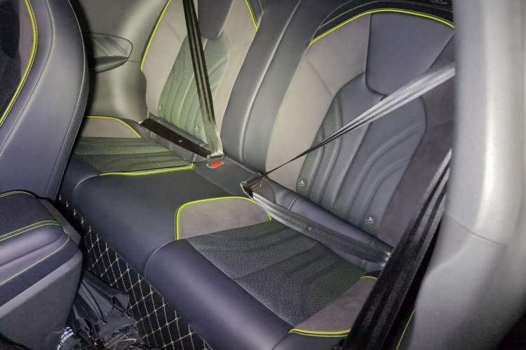 Used NETA GT 2023 560 Left Rear Seat