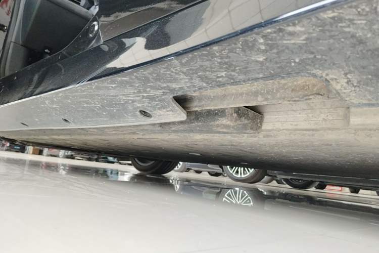 Used NETA GT 2023 560 Left Side Sill