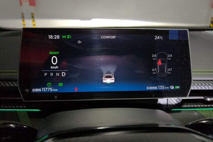 Used NETA GT 2023 560 Odometer Close Up