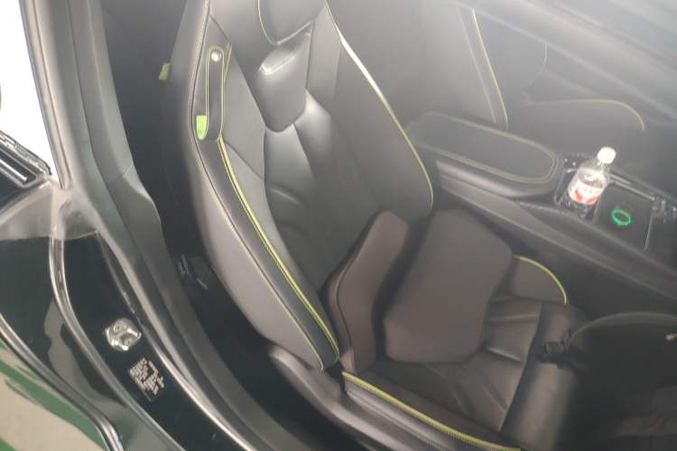 Used NETA GT 2023 560 Right Front Seat
