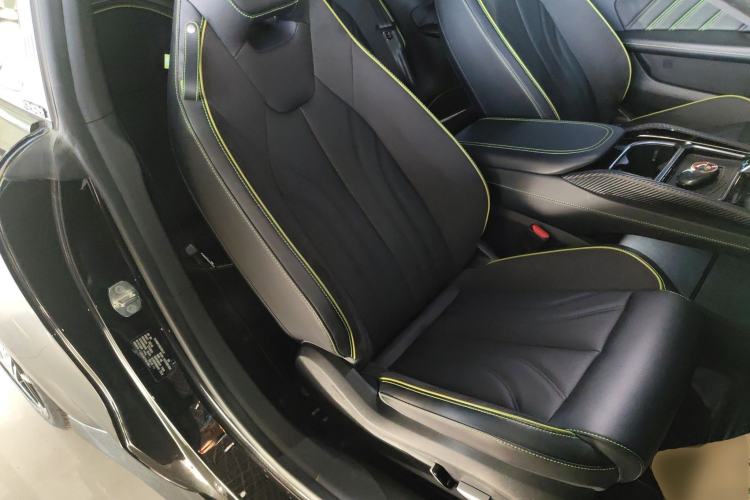 Used NETA GT 2023 560 Lite Right Front Seat