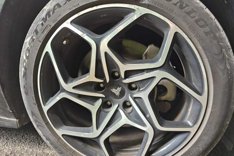 Used NETA GT 2023 560 Right Front Wheel Hub
