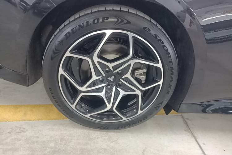 Used NETA GT 2023 660 Right Rear Wheel Hub