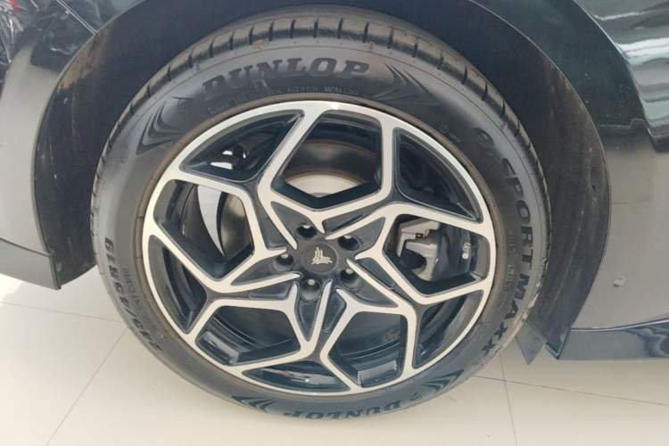 Used NETA GT 2023 560 Right Rear Wheel Hub