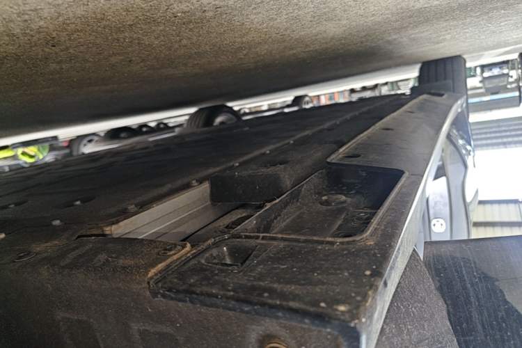 Used NETA GT 2023 560 Right Side Sill