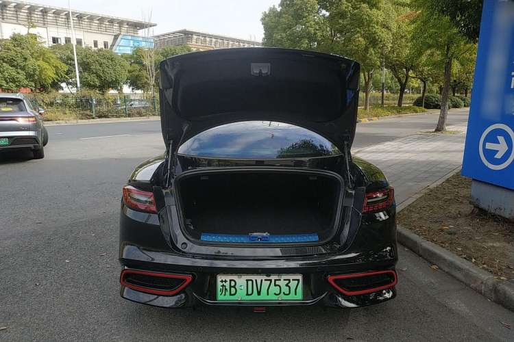 Used NETA GT 2023 560 Trunk