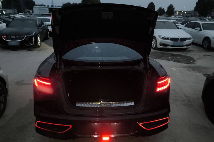 Used NETA GT 2023 580 AWD Trunk