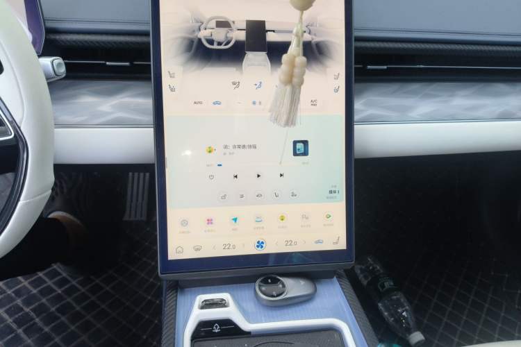 Used NETA GT 2023 580 AWD Audio And AC Panel