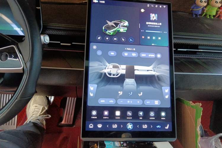 Used NETA GT 2023 560 Audio And AC Panel
