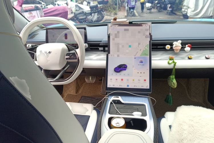 Used NETA GT 2023 560 Center Console