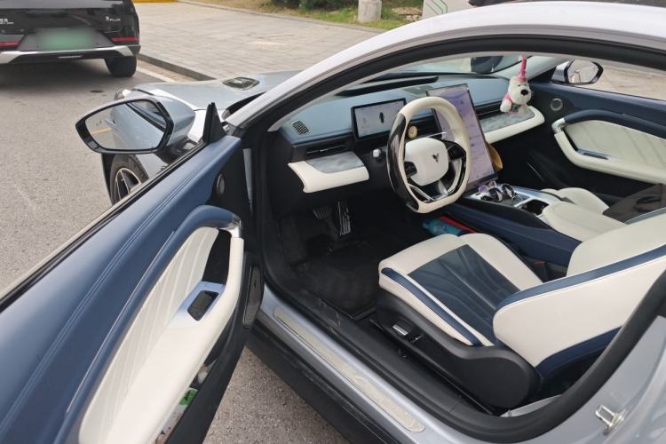 Used NETA GT 2023 580 AWD Driver Seat
