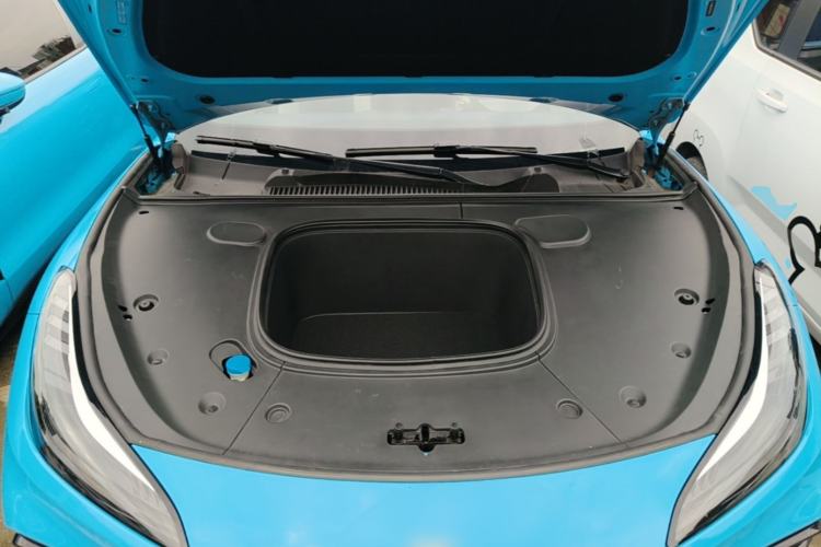Used NETA GT 2023 580 AWD Engine Bay