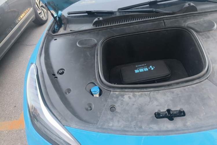 Used NETA GT 2023 580 AWD Engine Bay Right