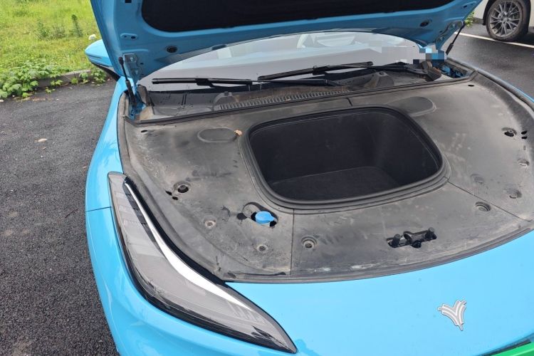 Used NETA GT 2023 560 Lite Engine Bay Right