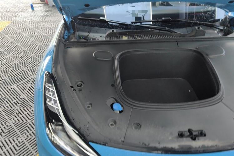 Used NETA GT 2023 560 Engine Bay Right