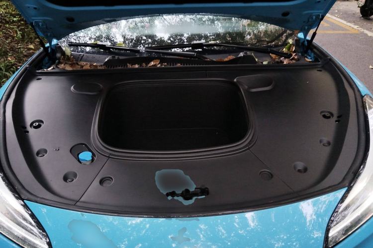 Used NETA GT 2023 560 Engine Bay