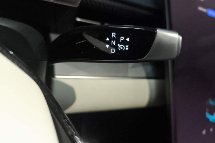 Used NETA GT 2023 560 Gear Lever
