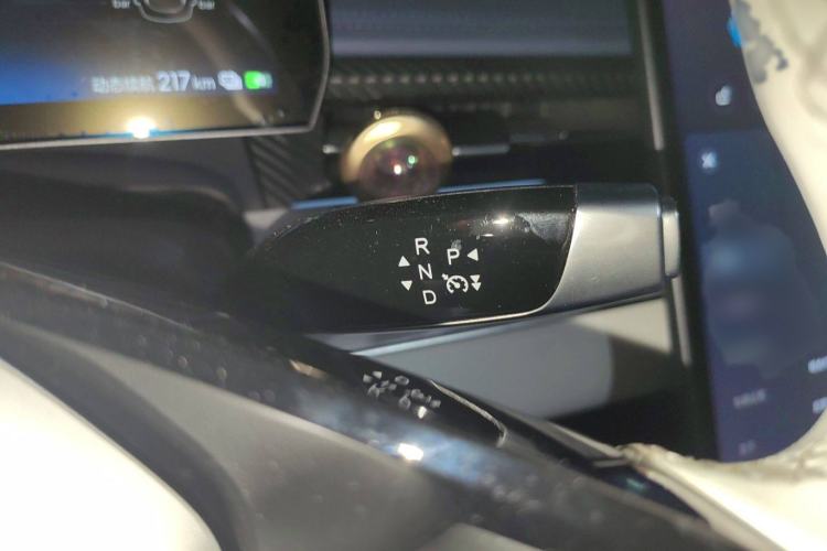 Used NETA GT 2023 580 AWD Gear Lever