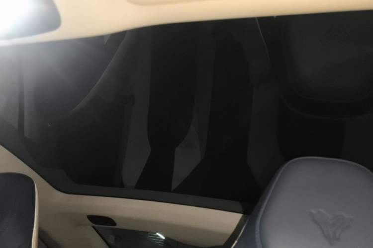 Used NETA GT 2023 560 Headliner