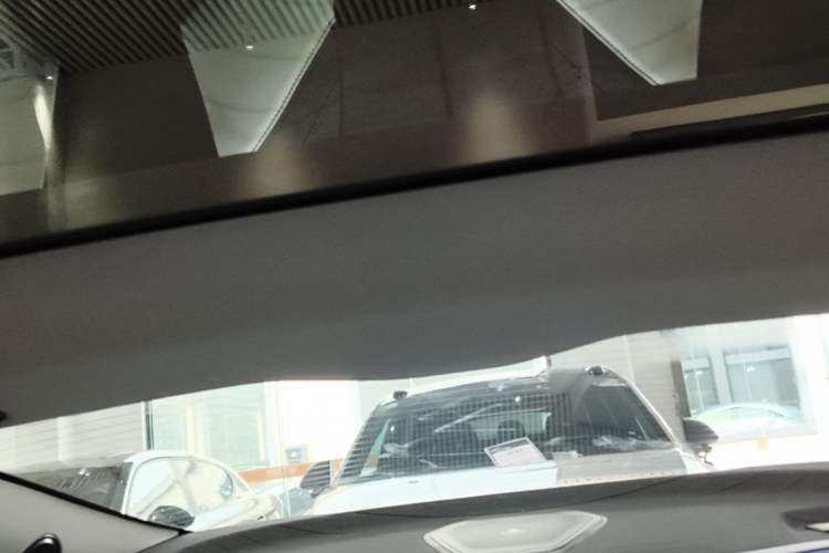 Used NETA GT 2023 560 Headliner