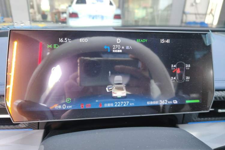 Used NETA GT 2023 560 Instrument Cluster