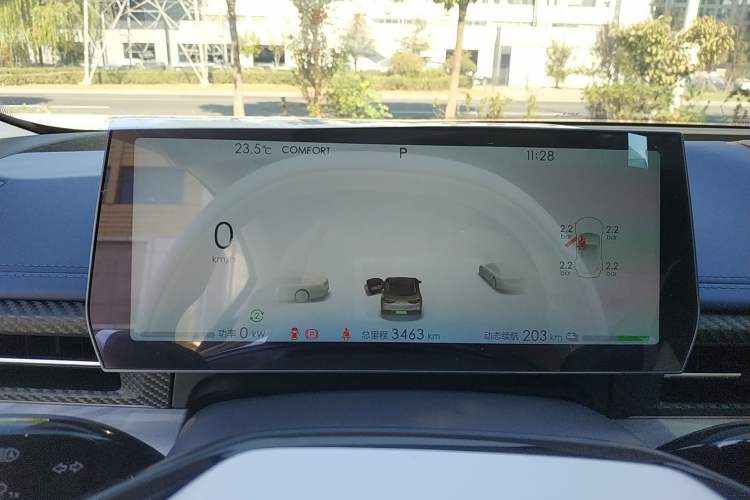 Used NETA GT 2023 560 Instrument Cluster