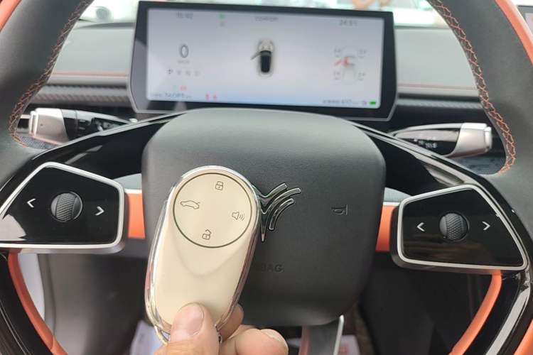 Used NETA GT 2023 660 Interior 1