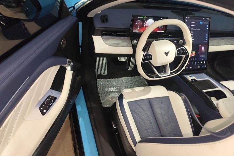 Used NETA GT 2023 560 Interior 3
