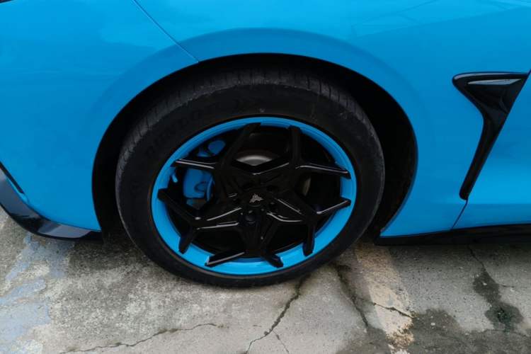 Used NETA GT 2023 560 Left Front Wheel Hub