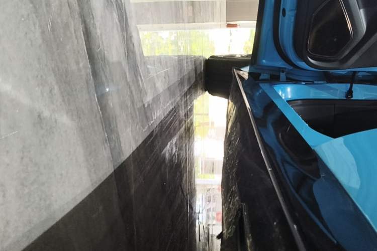 Used NETA GT 2023 580 AWD Left Side Sill