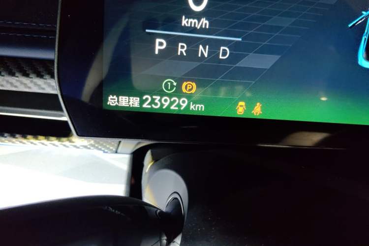 Used NETA GT 2023 580 AWD Odometer Close Up