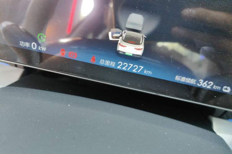 Used NETA GT 2023 560 Odometer Close Up