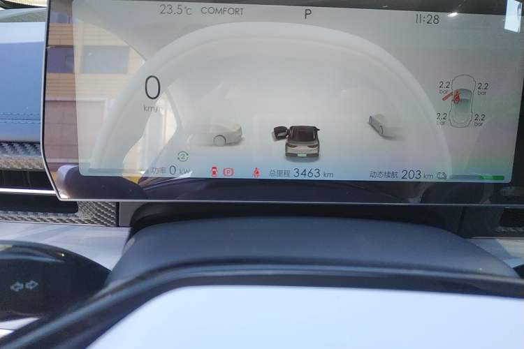 Used NETA GT 2023 560 Odometer Close Up