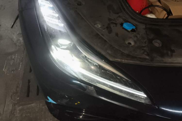 Used NETA GT 2023 560 Right Front Headlight