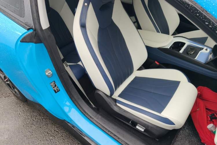 Used NETA GT 2023 560 Right Front Seat