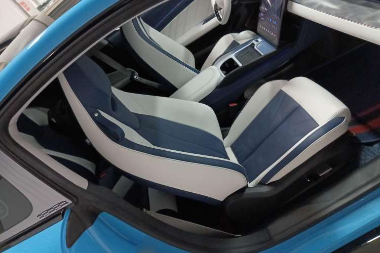 Used NETA GT 2023 560 Right Front Seat