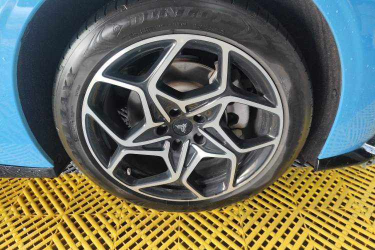 Used NETA GT 2023 560 Right Front Wheel Hub