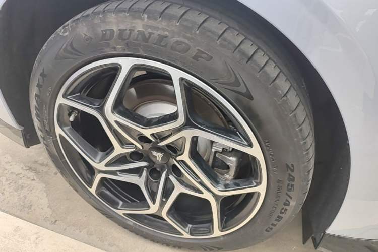 Used NETA GT 2023 660 Right Rear Wheel Hub