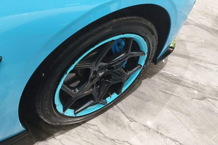 Used NETA GT 2023 580 AWD Right Rear Wheel Hub