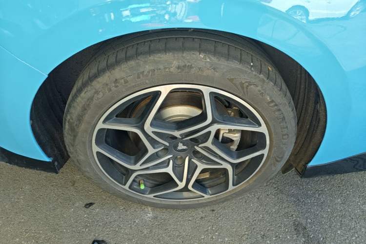 Used NETA GT 2023 560 Right Rear Wheel Hub