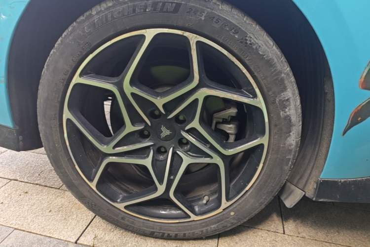 Used NETA GT 2023 660 Right Rear Wheel Hub