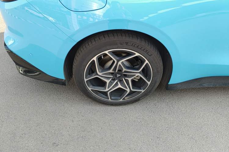 Used NETA GT 2023 560 Right Rear Wheel Hub