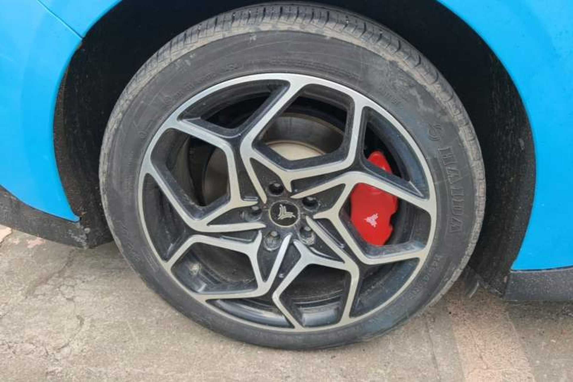 Used NETA GT 2023 580 AWD Right Rear Wheel Hub