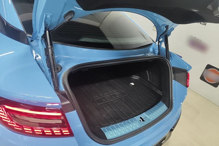 Used NETA GT 2023 560 Trunk