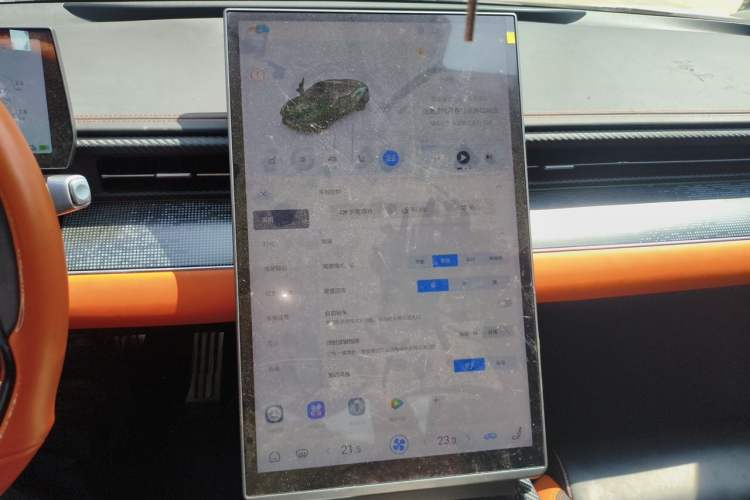 Used NETA GT 2023 560 Audio And AC Panel
